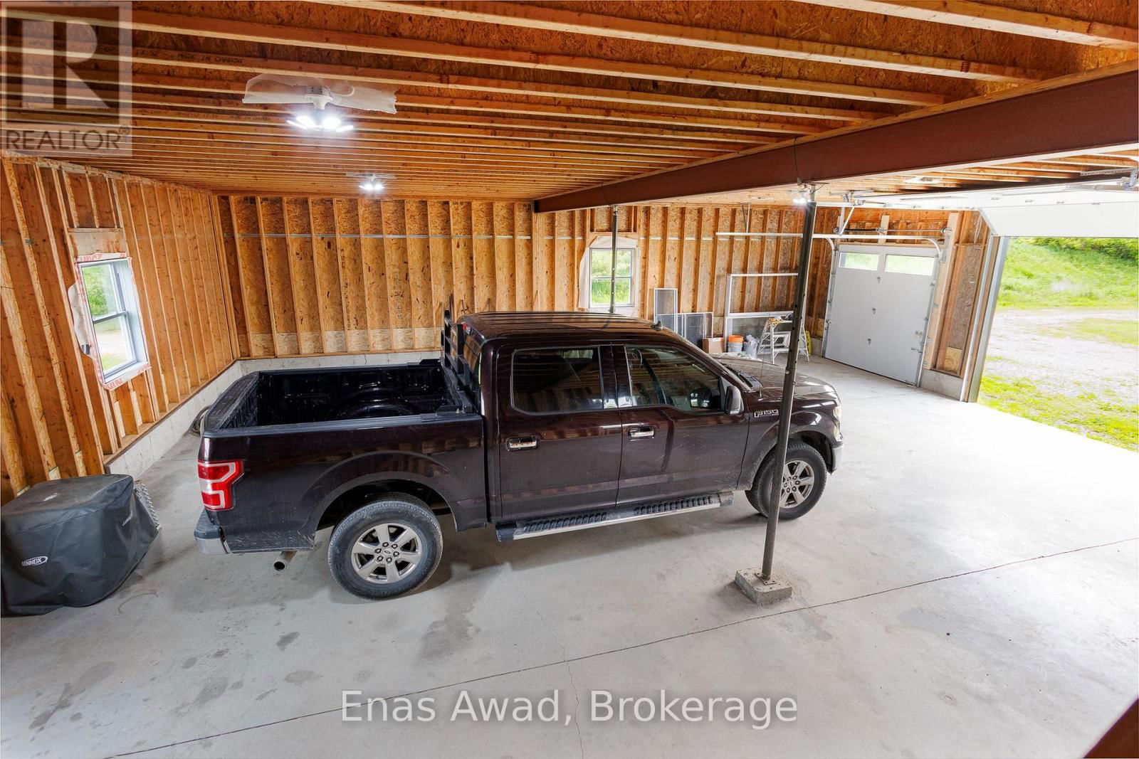 415 COYLE ROAD Image 19