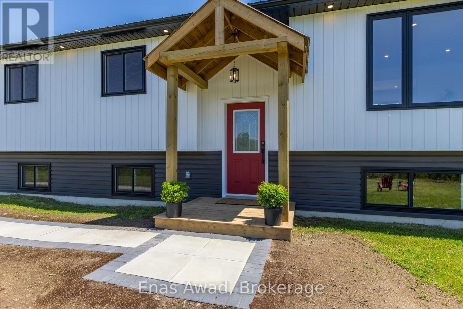 415 COYLE ROAD Image 4