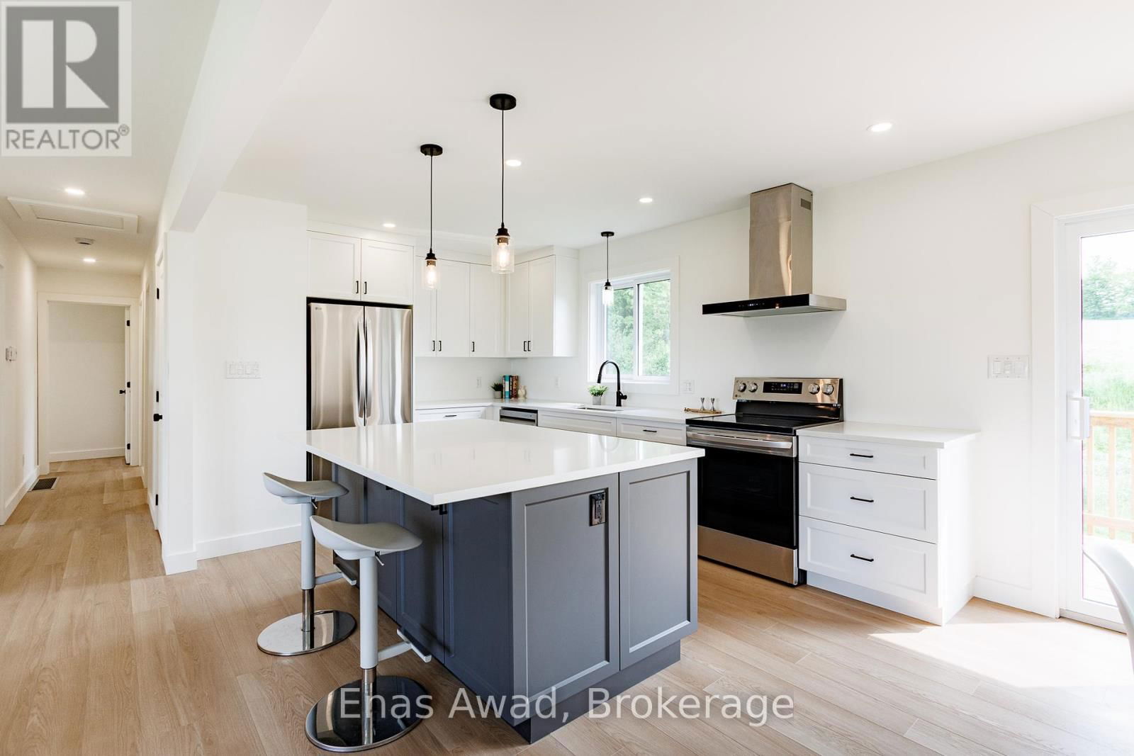 415 COYLE ROAD Image 5