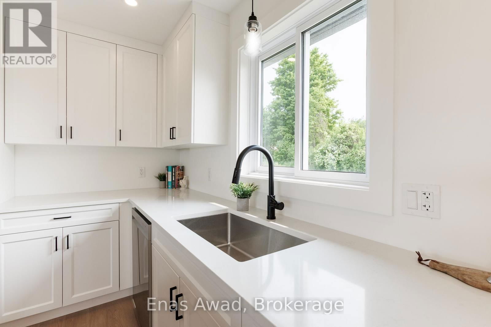 415 COYLE ROAD Image 6