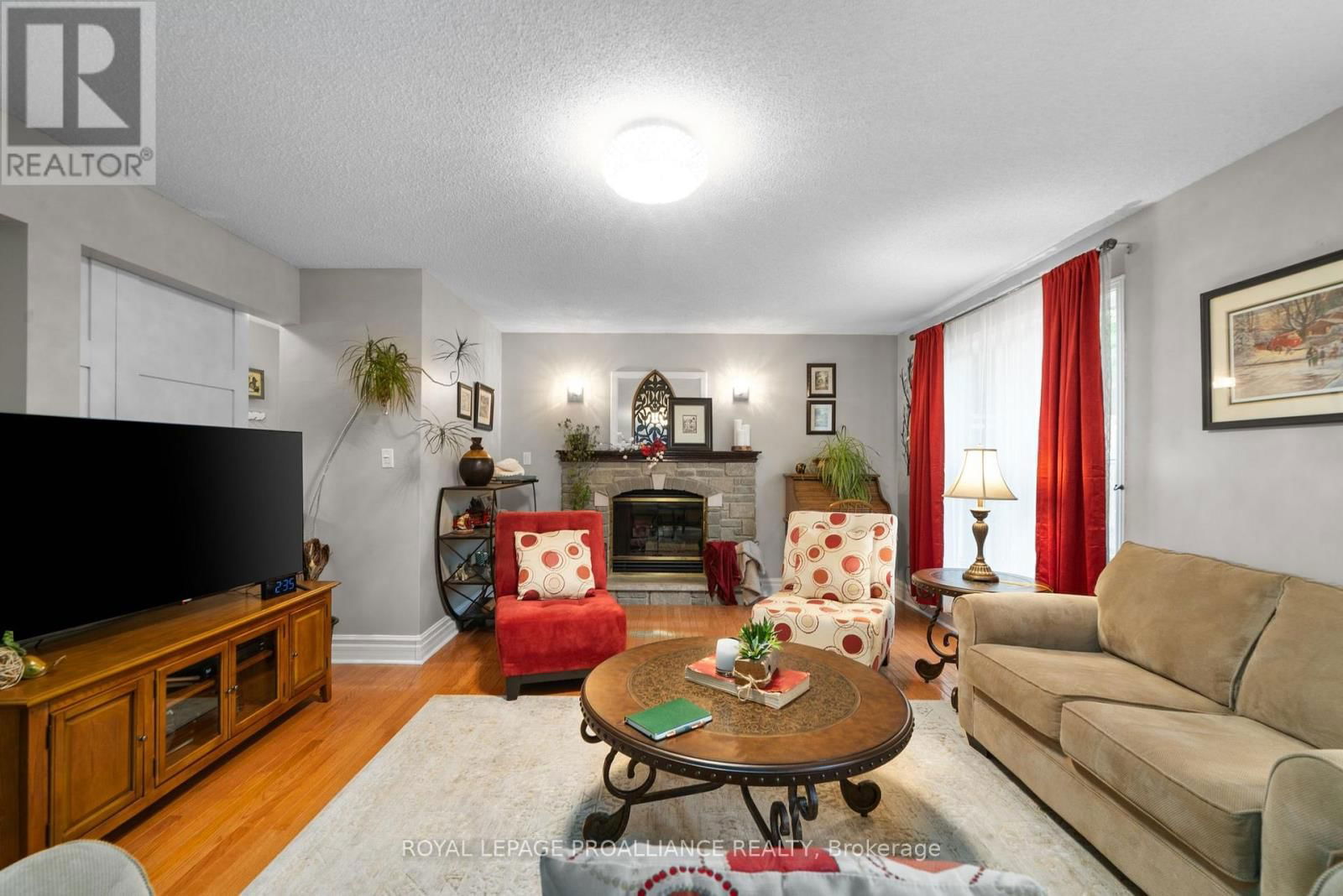 2390 COUNTY ROAD 40 Image 21