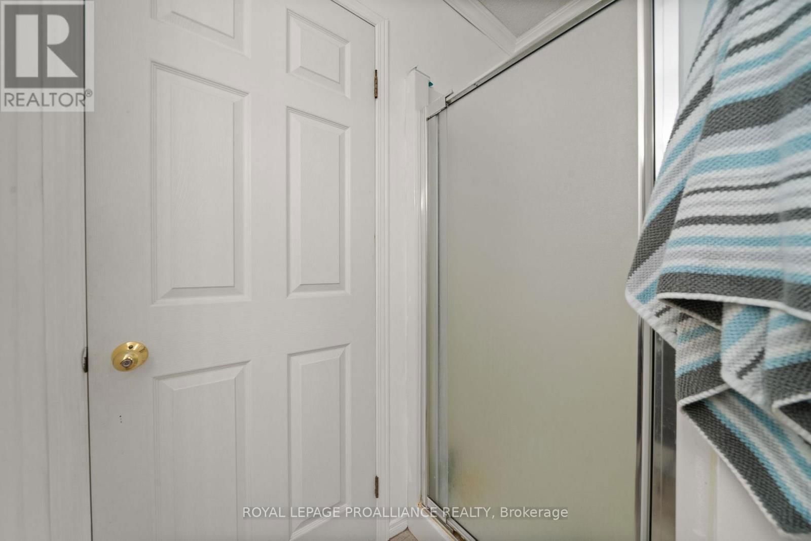2390 COUNTY ROAD 40 Image 27