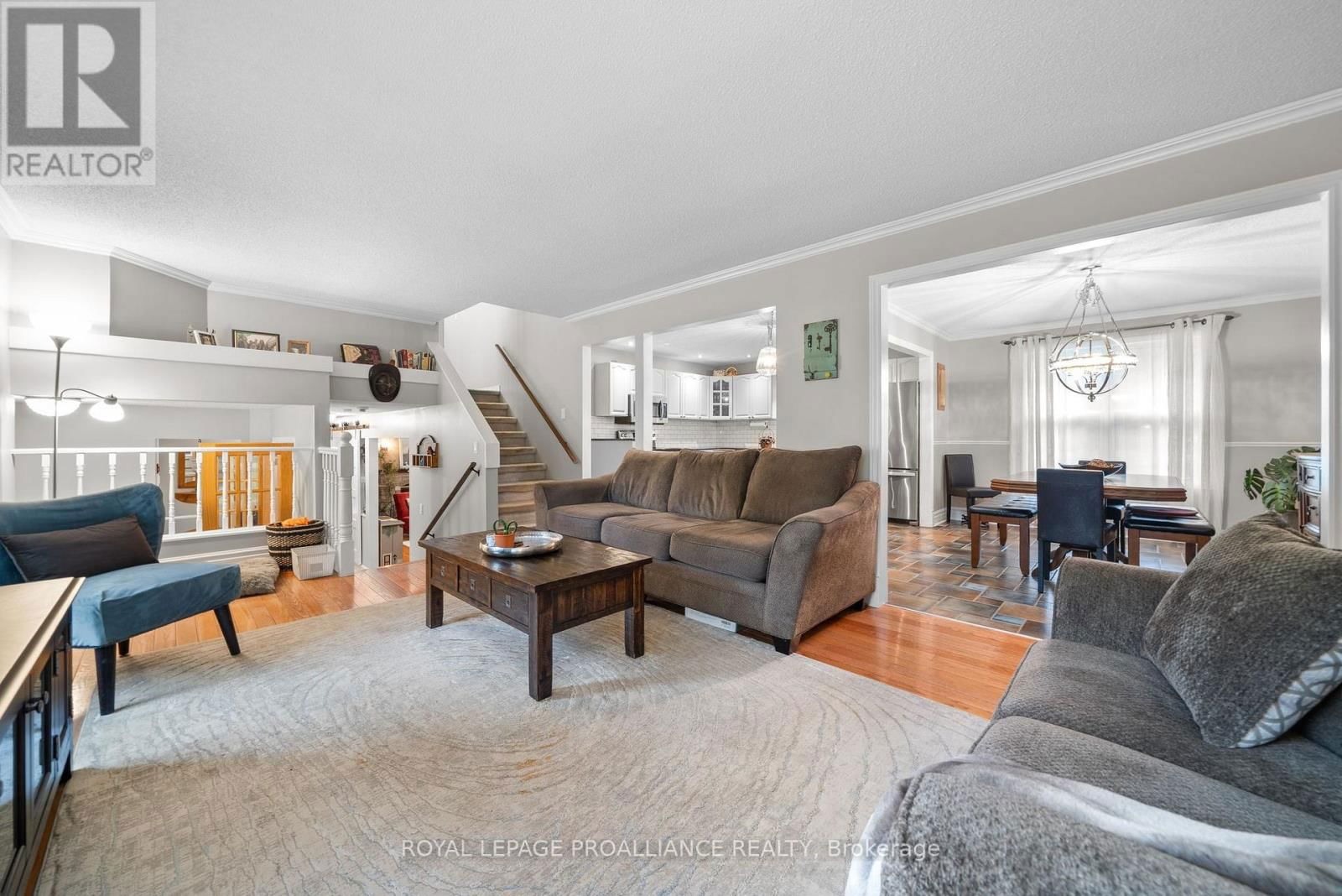 2390 COUNTY ROAD 40 Image 9
