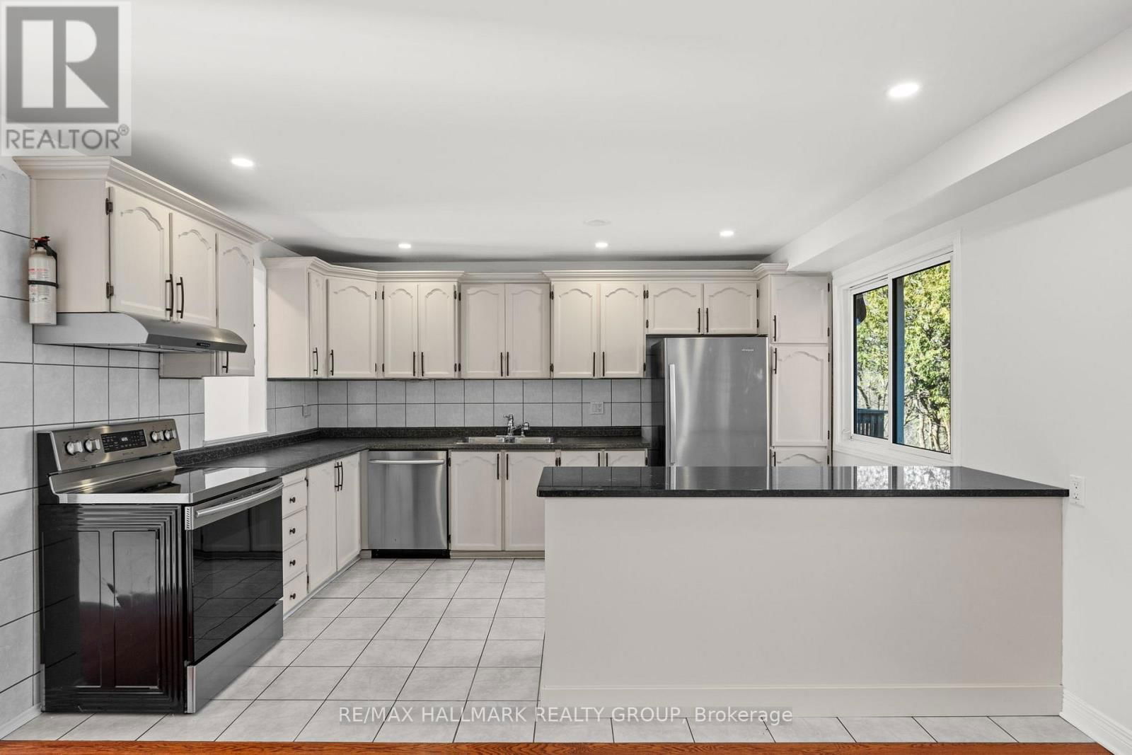 2545 FLANNERY DRIVE Image 11