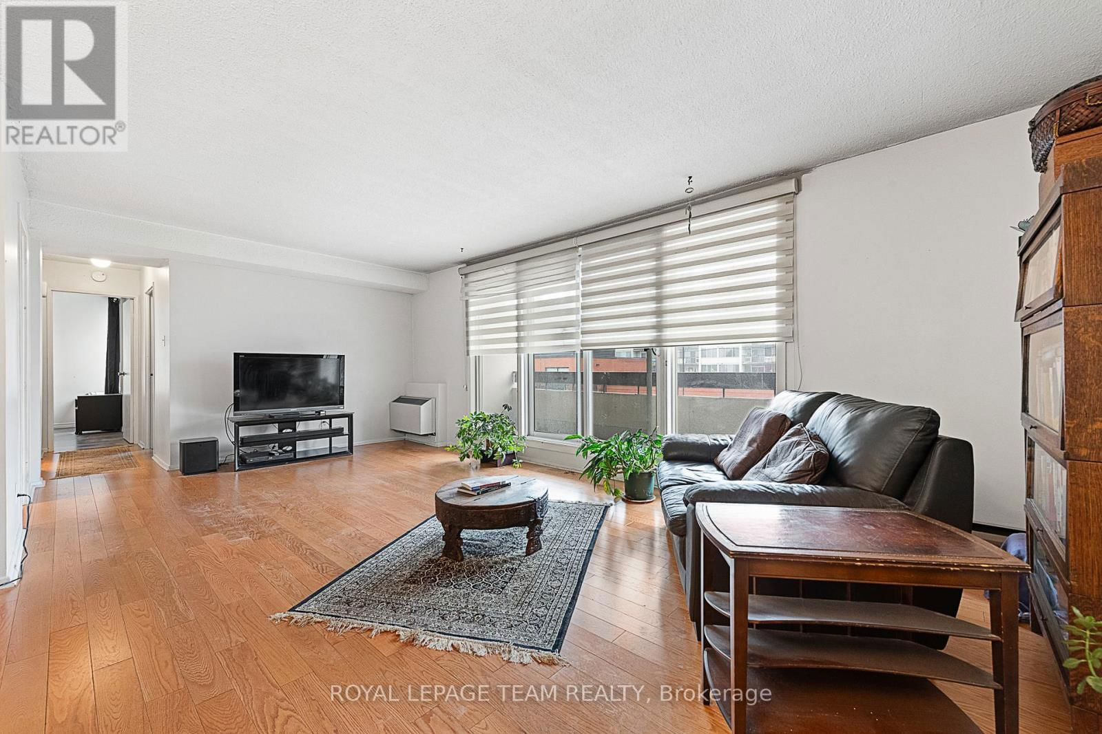 1202 - 141 SOMERSET STREET WEST Image 8