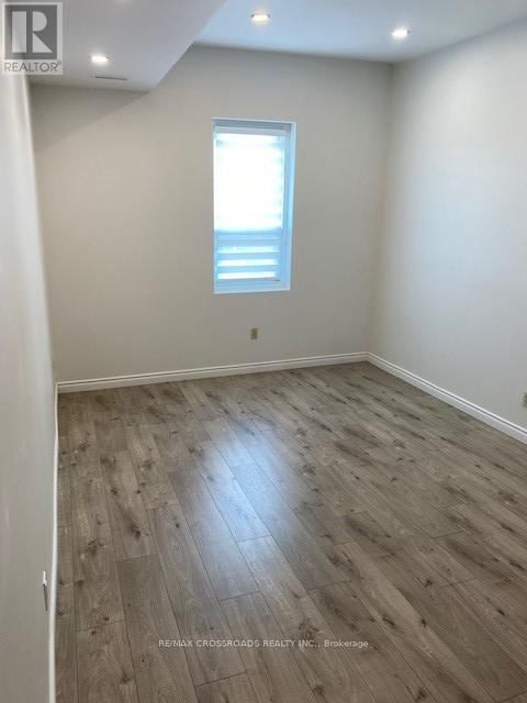 305 MAIN STREET Image 20