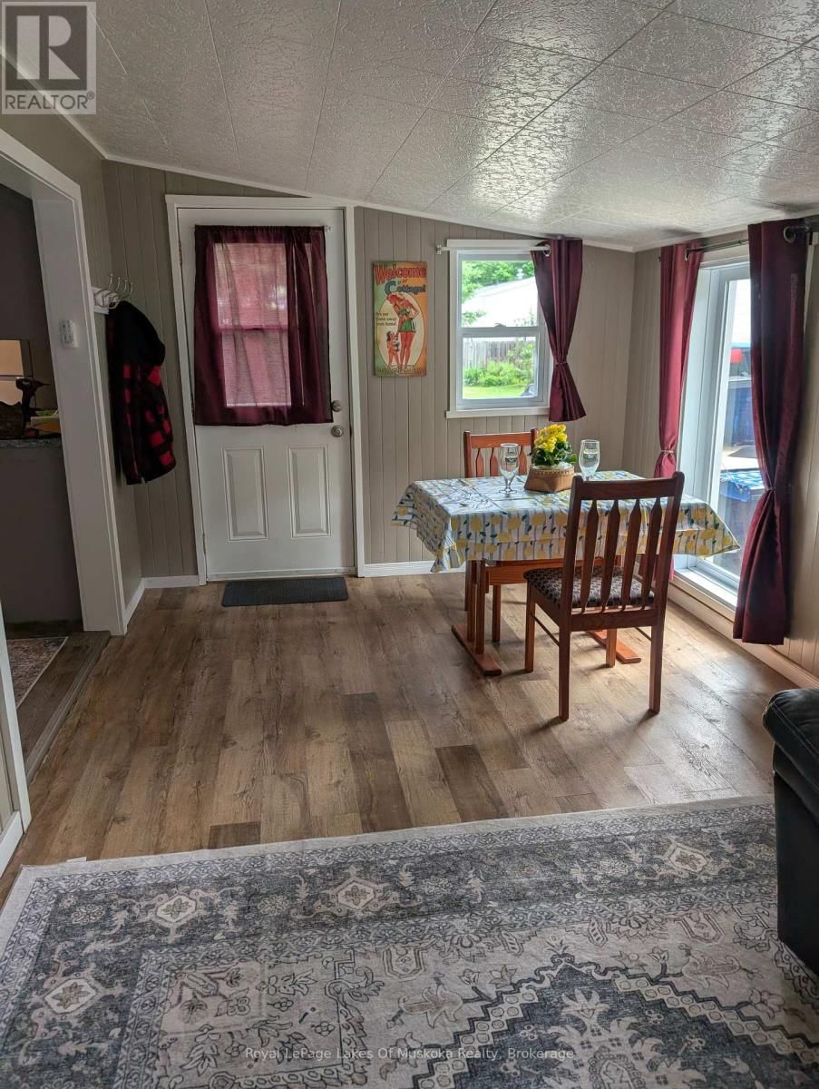 48 - 1007 RACOON ROAD Image 3