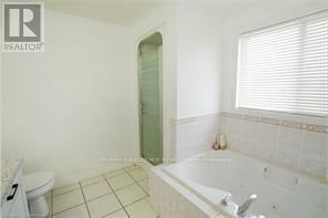 76 COUNTRY CLUB DRIVE Image 33