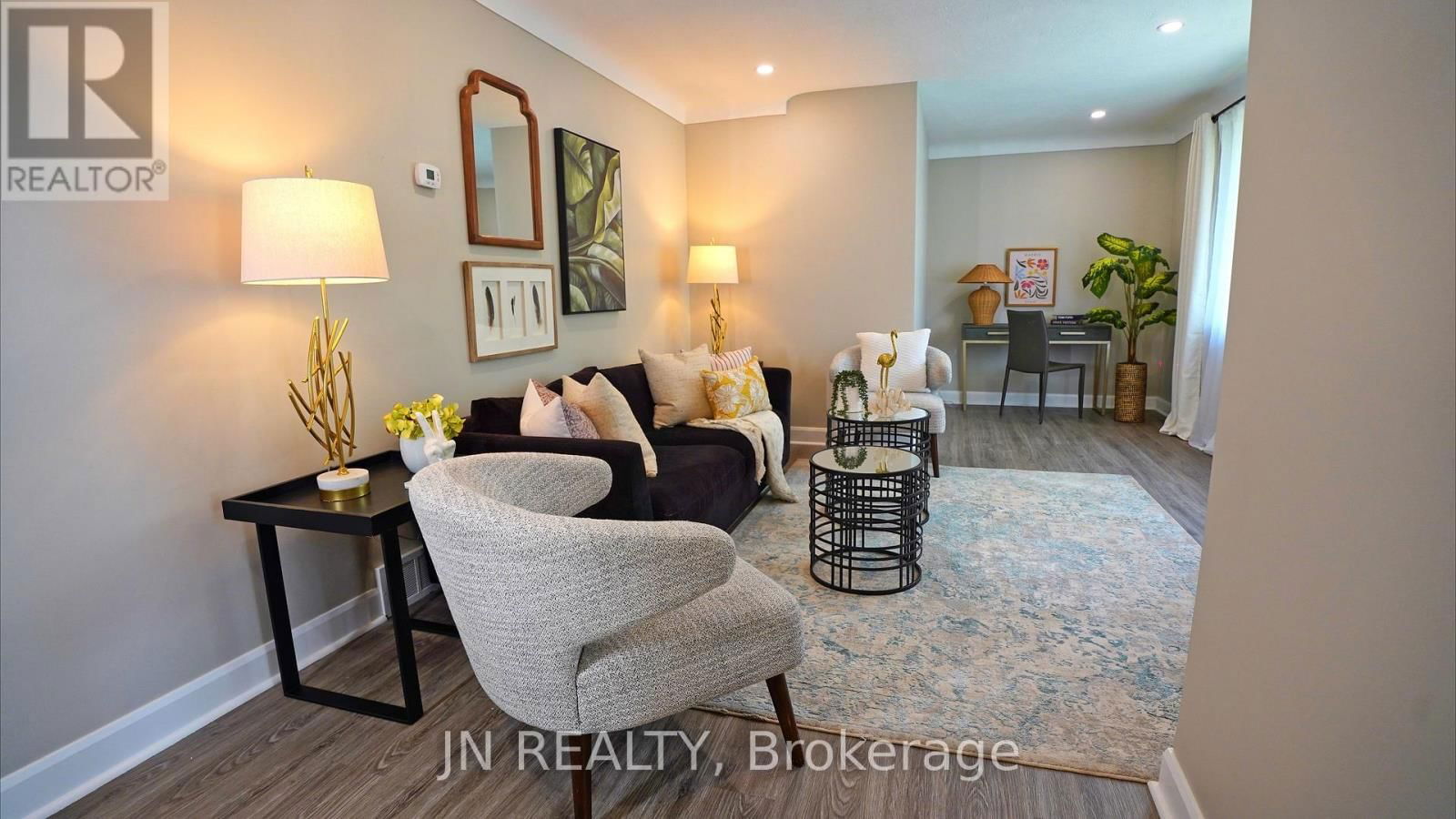 1100 BRUCE STREET Image 13