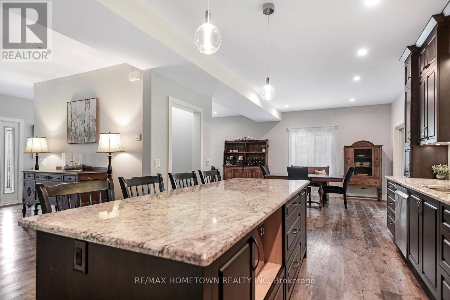 2162 HALLECKS ROAD WEST Image 12