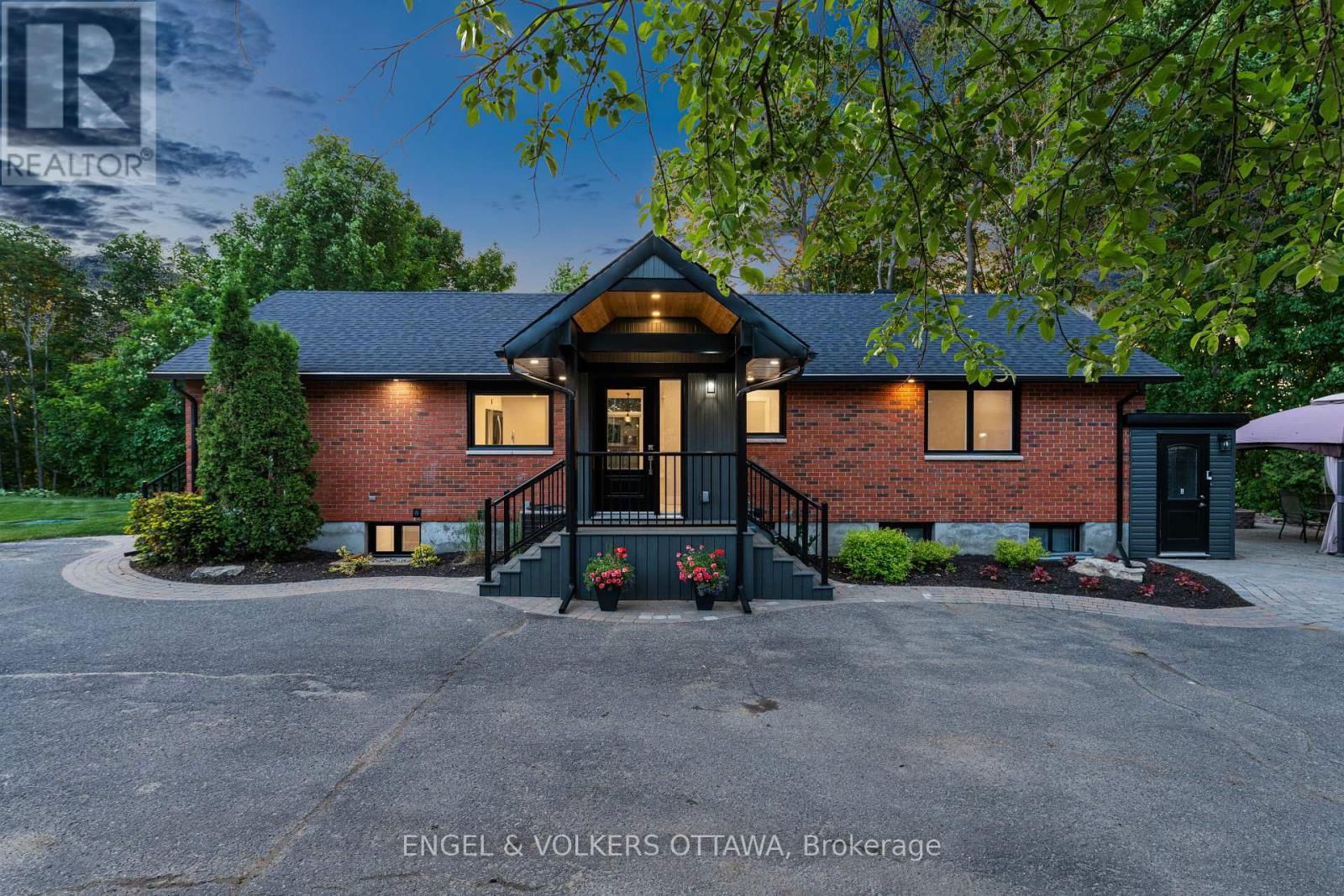 2326 STONEY LANE Image 3