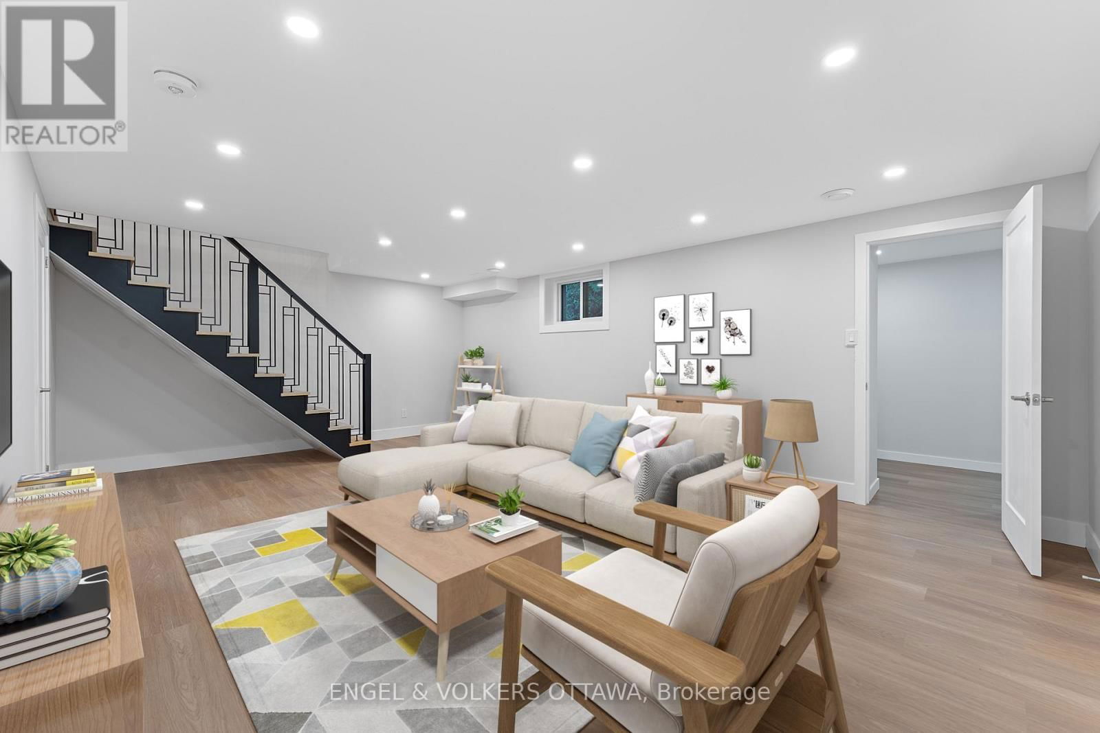 2326 STONEY LANE Image 32