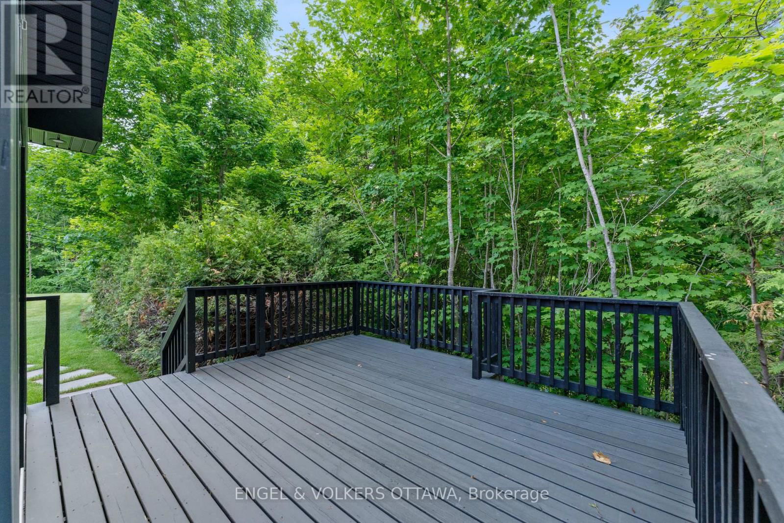 2326 STONEY LANE Image 42