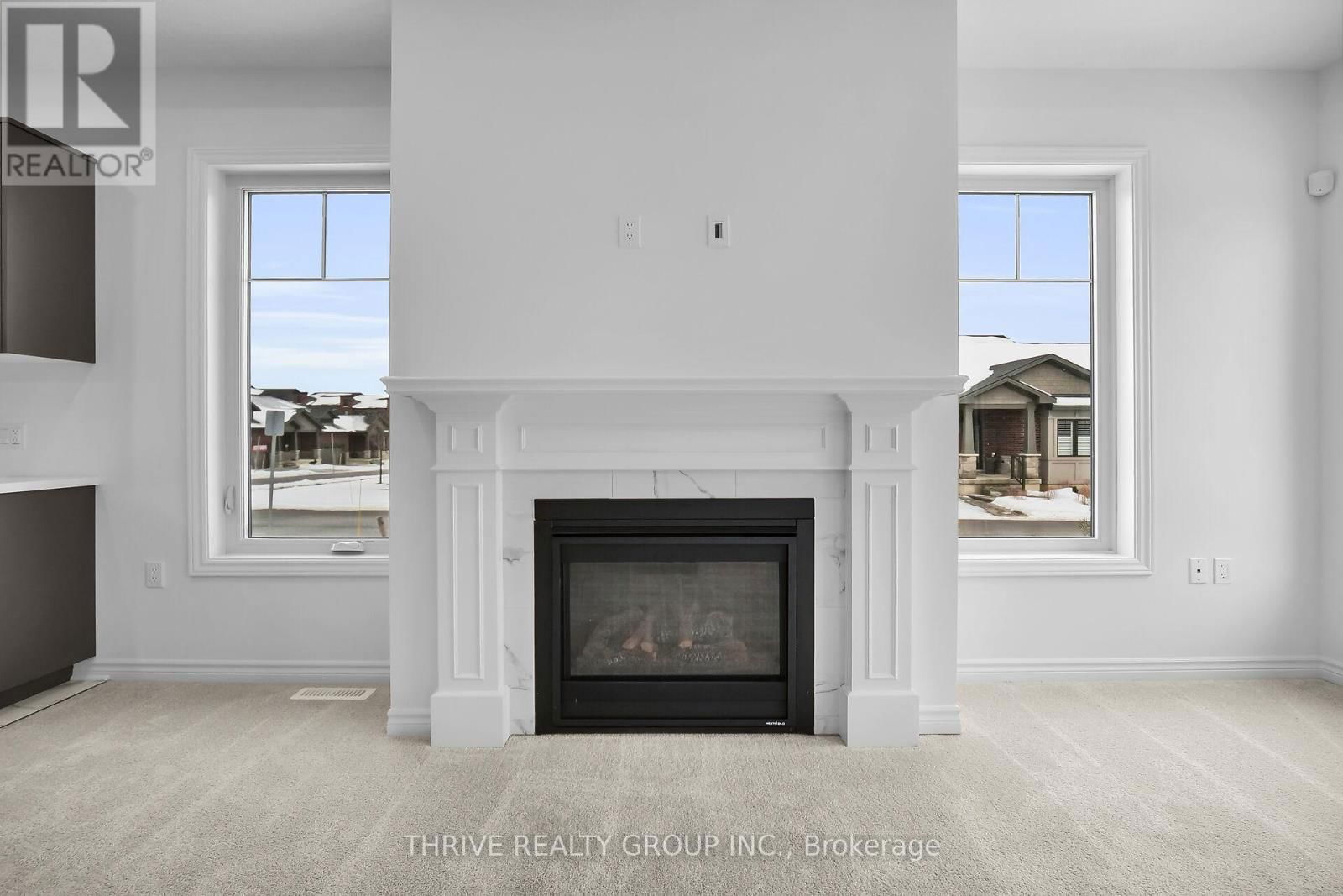 29 - 1080 UPPERPOINT AVENUE Image 15