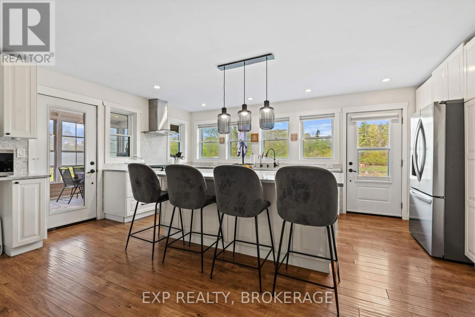 36 TRAVERSE LAKE LANE Image 16