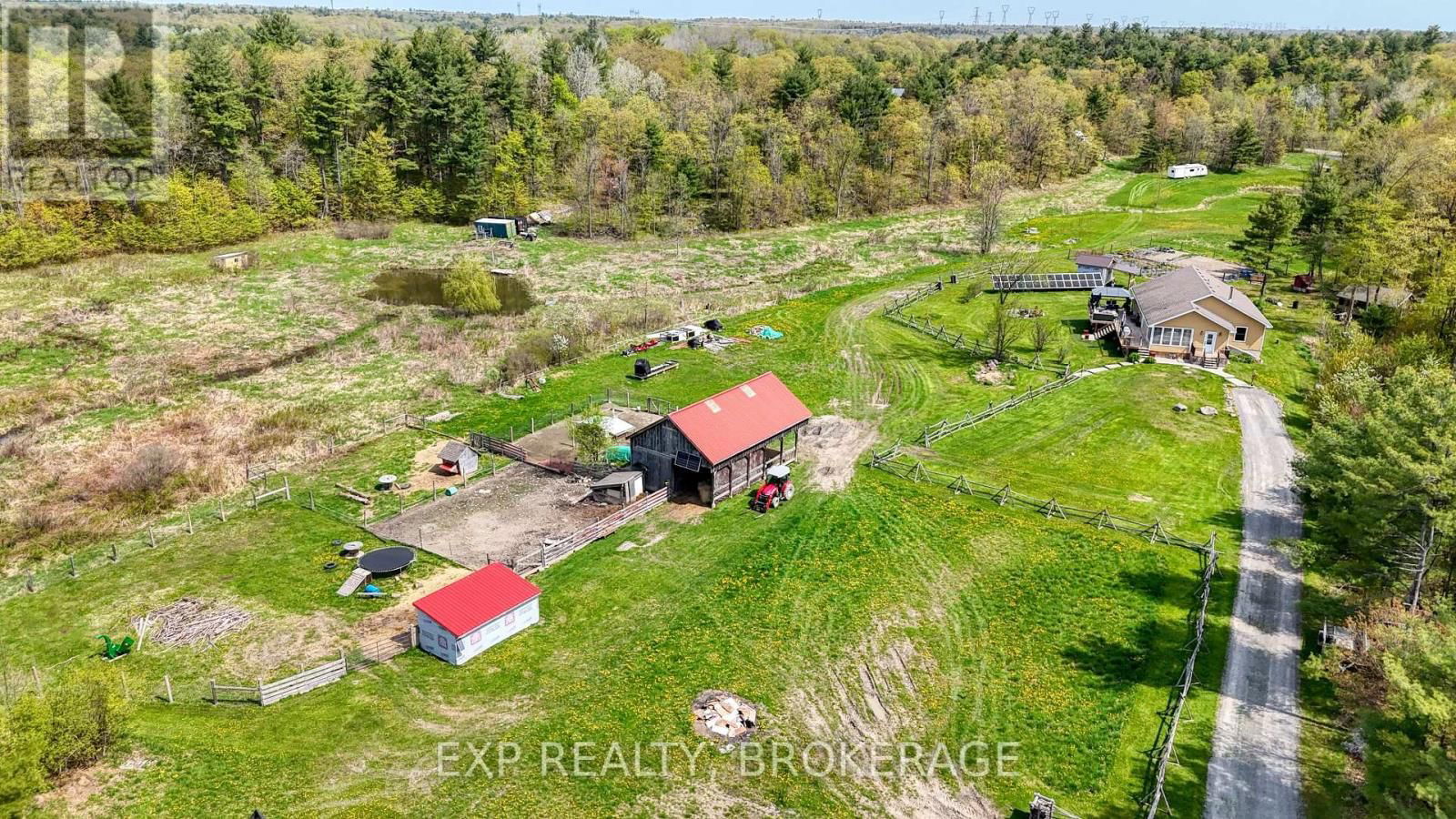 36 TRAVERSE LAKE LANE Image 44