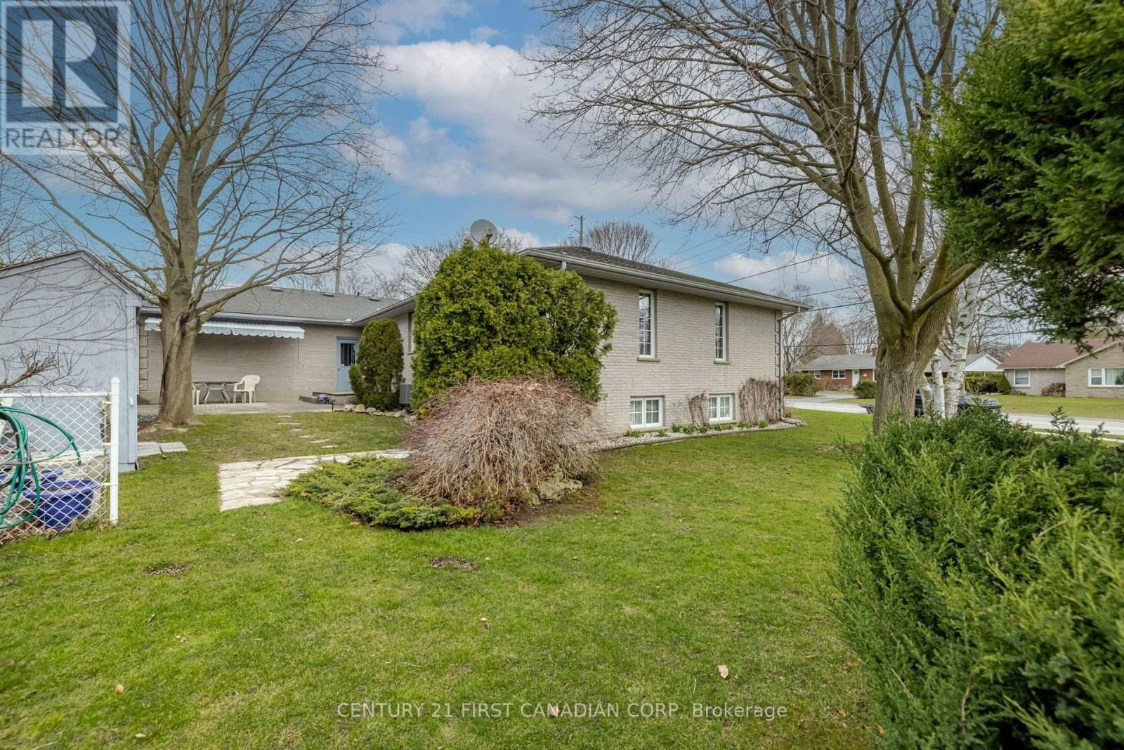196 HULL ROAD Image 10