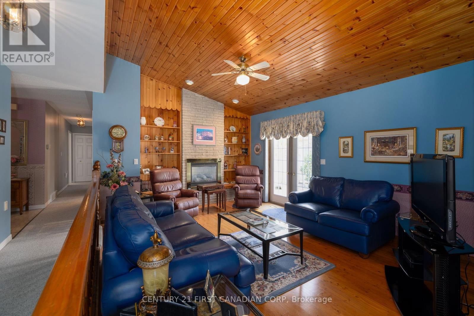 196 HULL ROAD Image 19