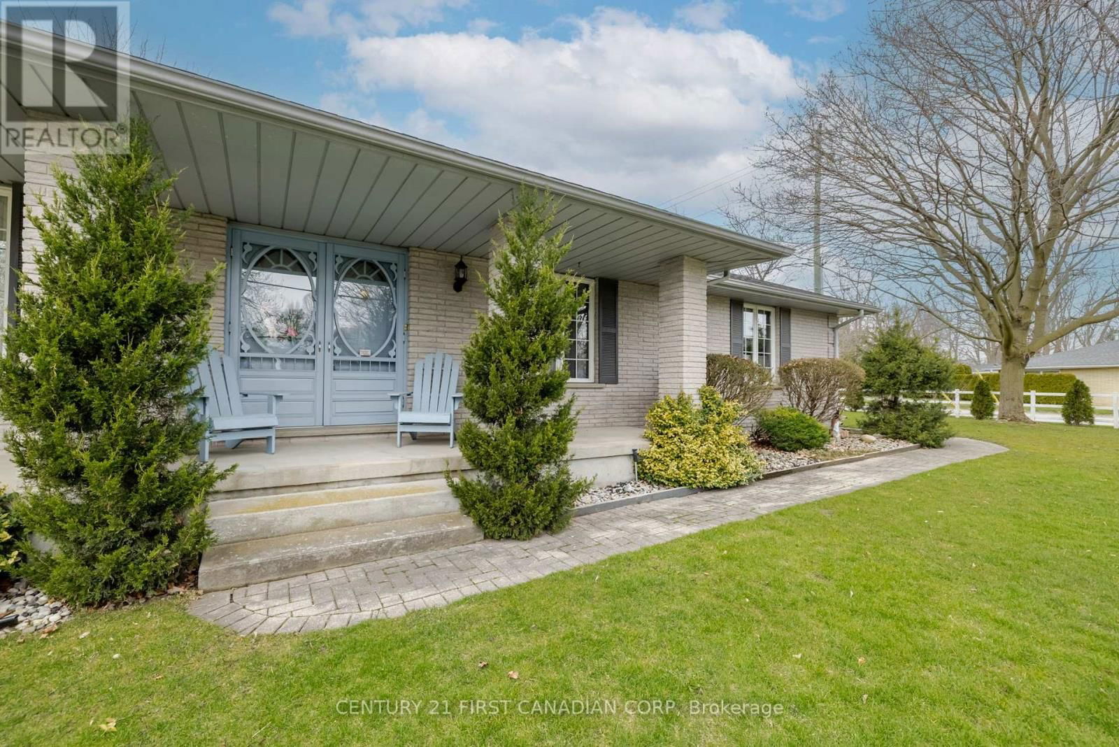 196 HULL ROAD Image 2