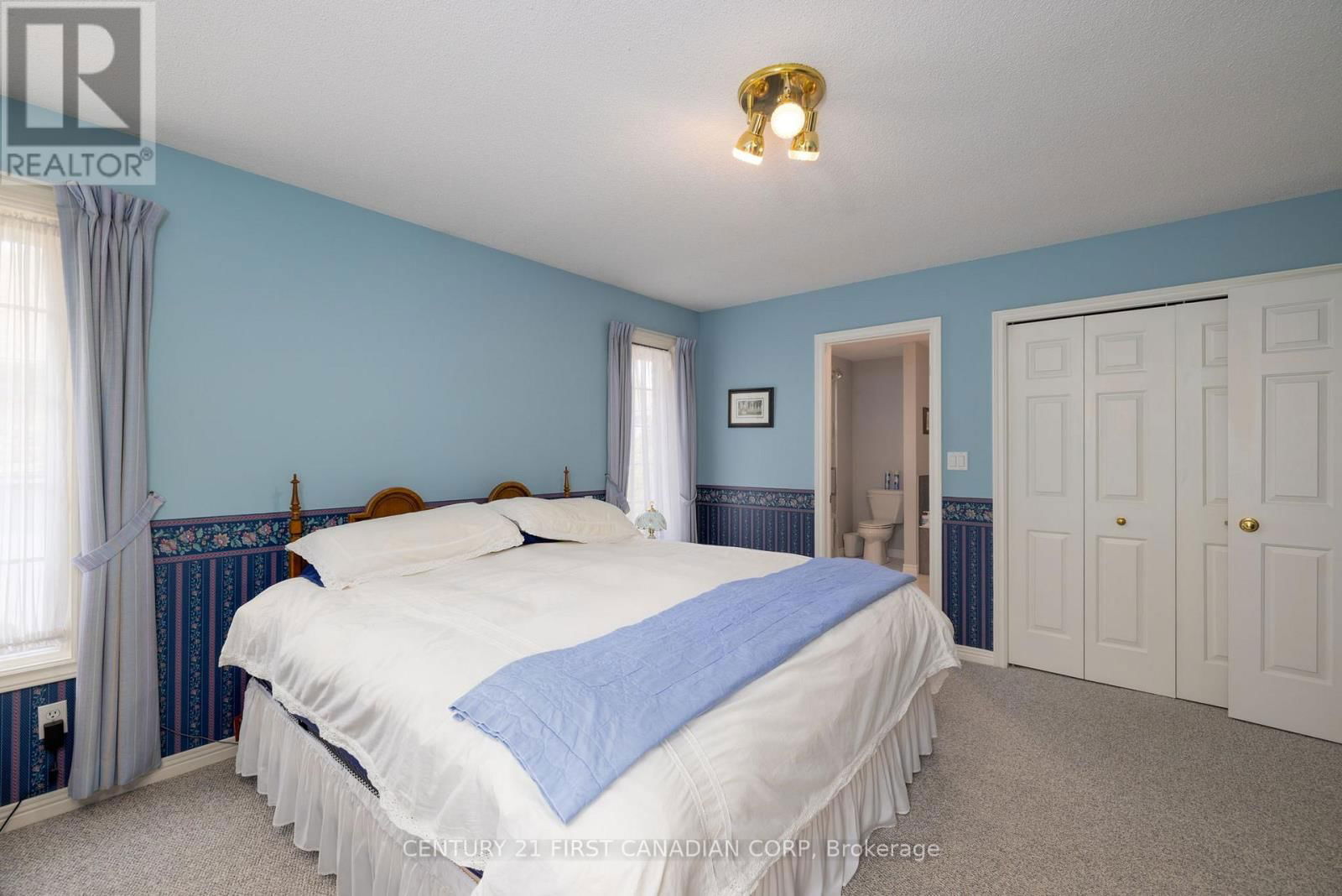 196 HULL ROAD Image 21