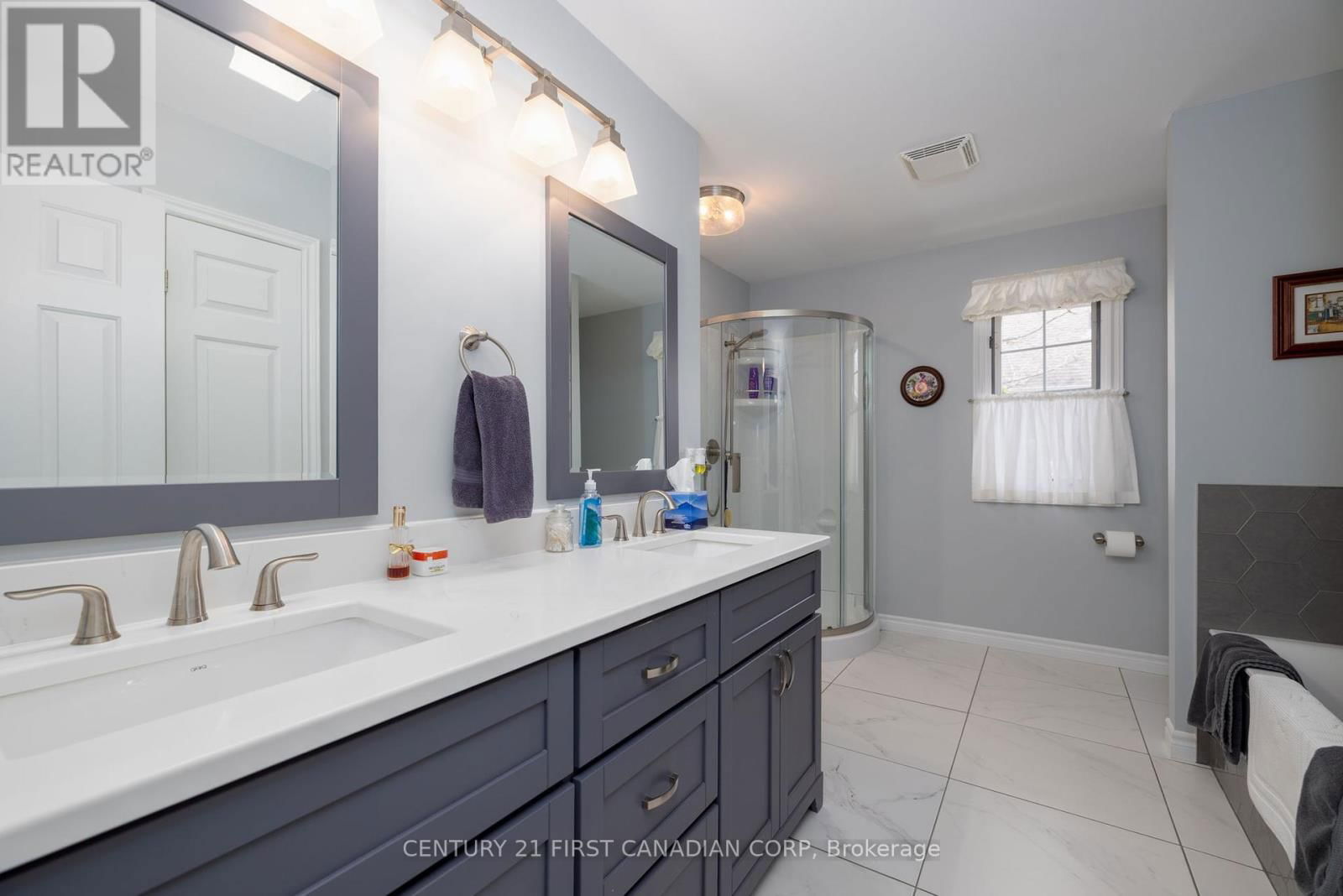 196 HULL ROAD Image 23