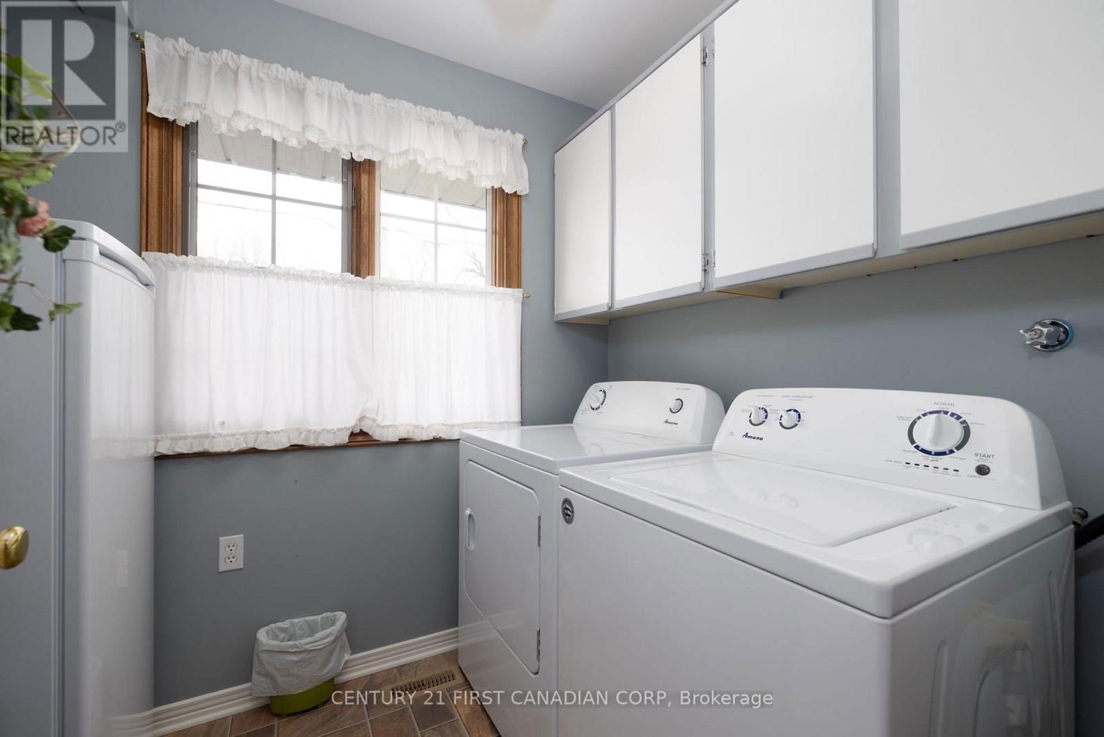 196 HULL ROAD Image 26