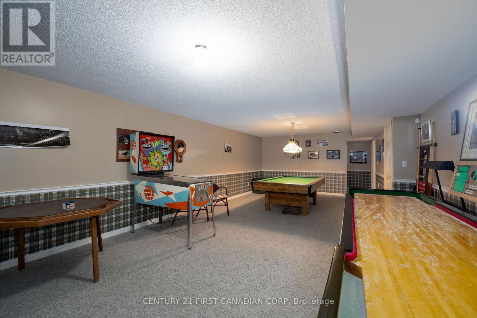196 HULL ROAD Image 30