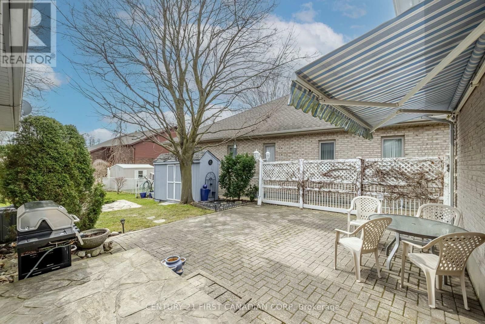 196 HULL ROAD Image 6