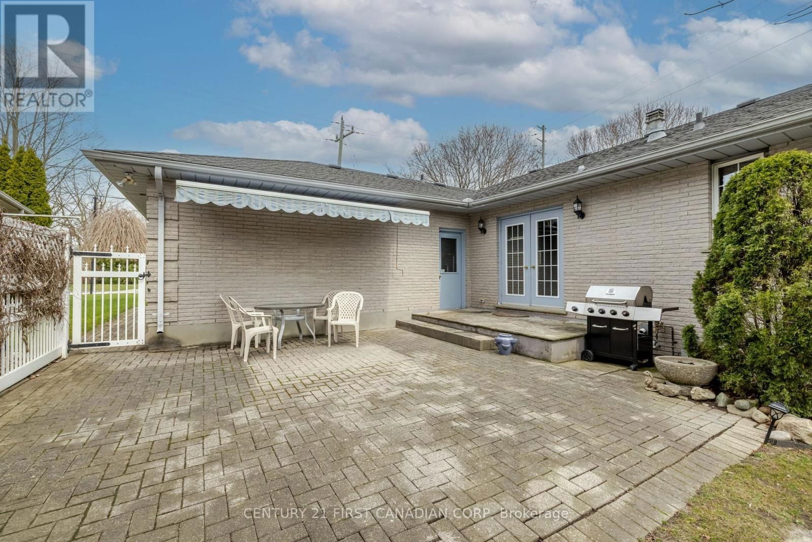 196 HULL ROAD Image 7