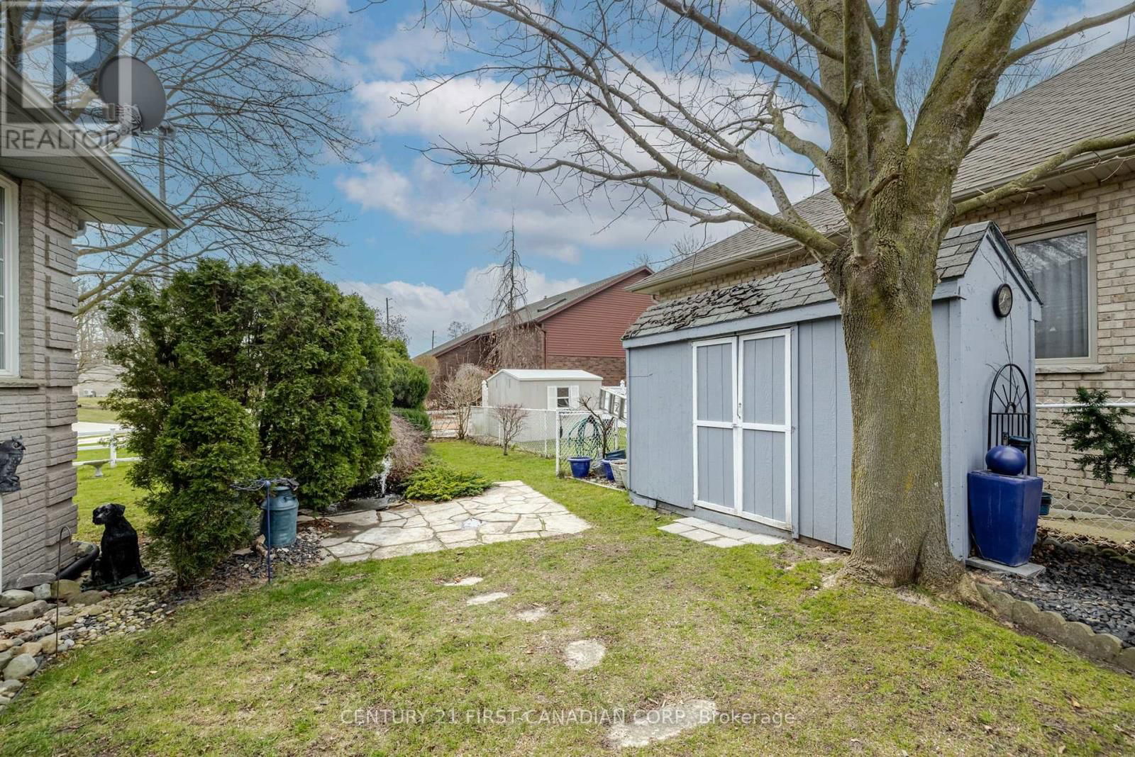 196 HULL ROAD Image 8