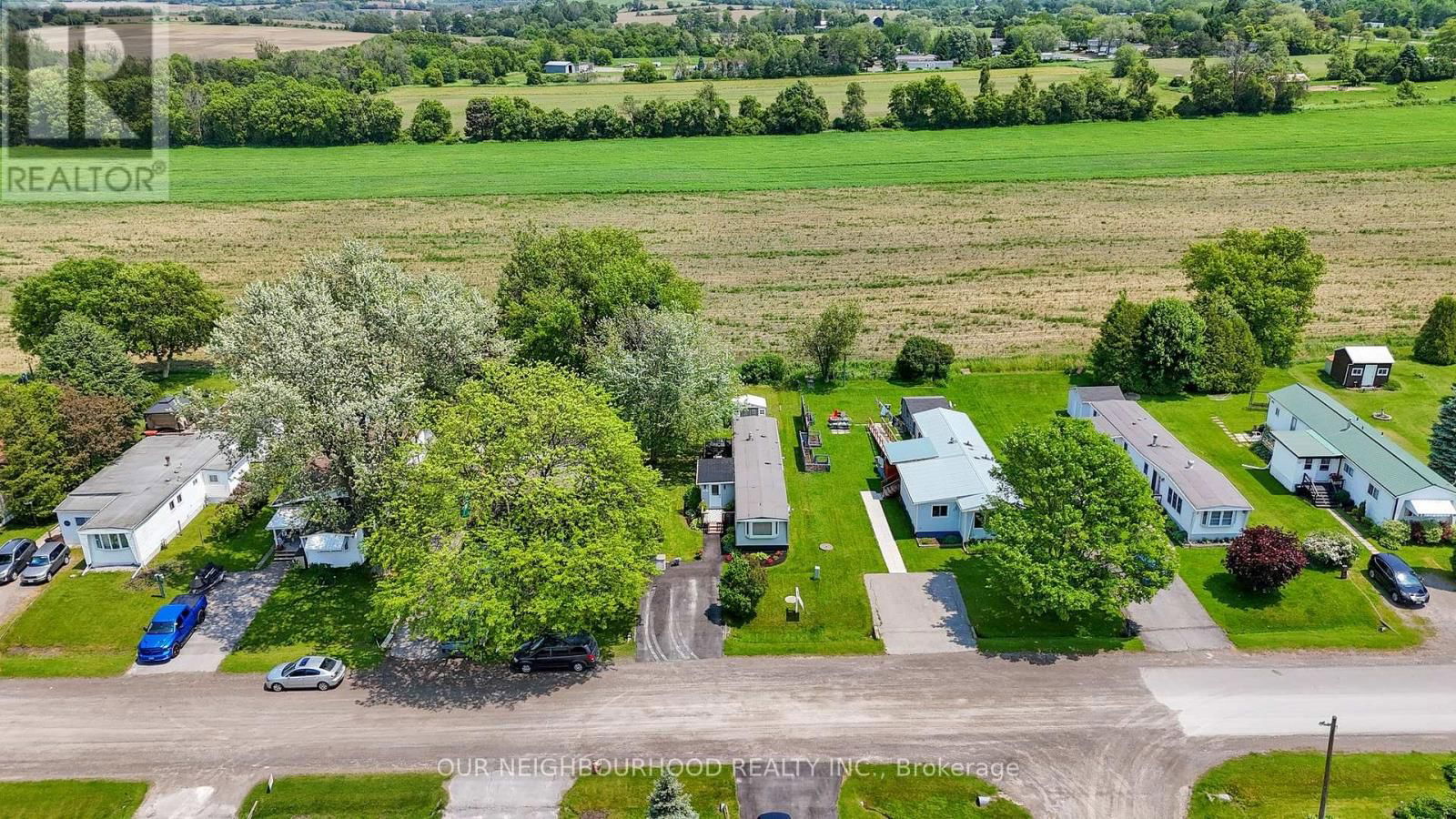 29 HILLVIEW DRIVE Image 34