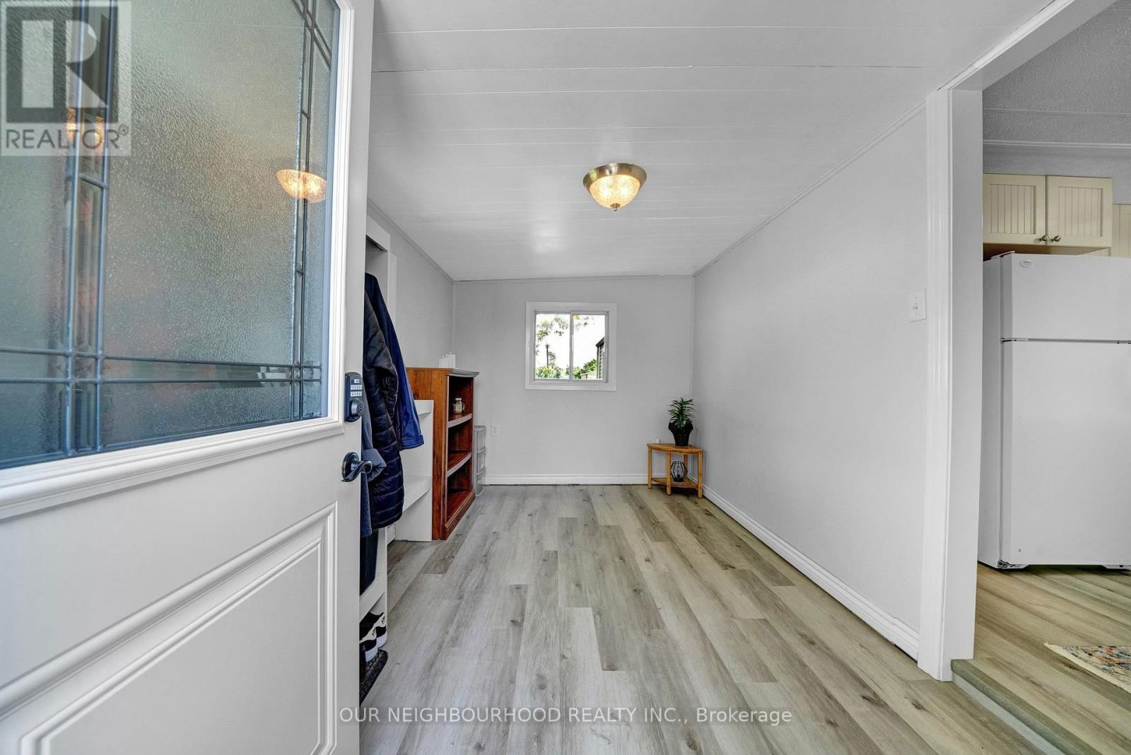 29 HILLVIEW DRIVE Image 6