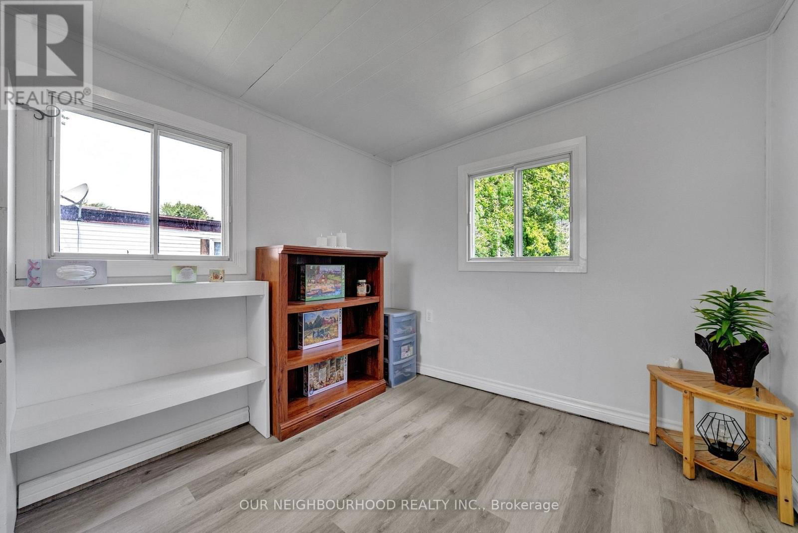 29 HILLVIEW DRIVE Image 7