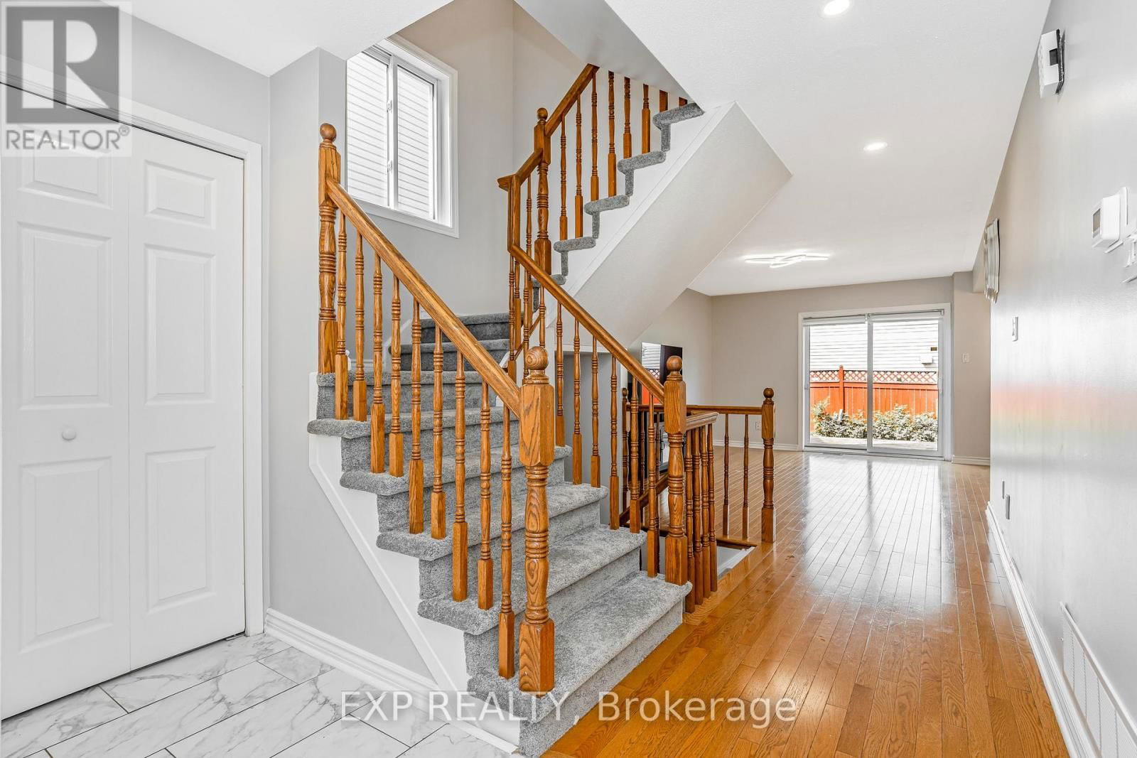 50 SADDLE CRESCENT Image 7