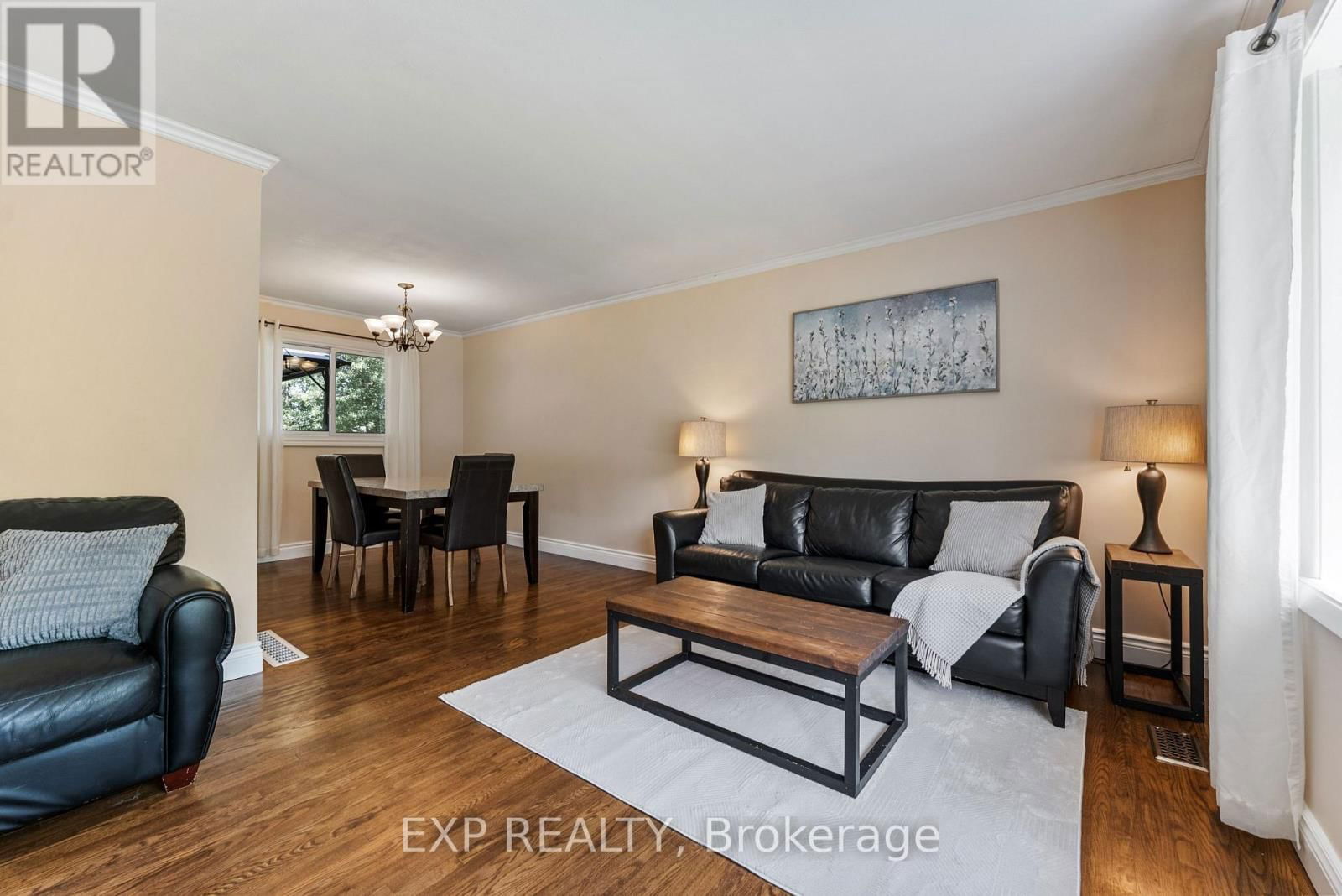512 WHITES ROAD Image 12