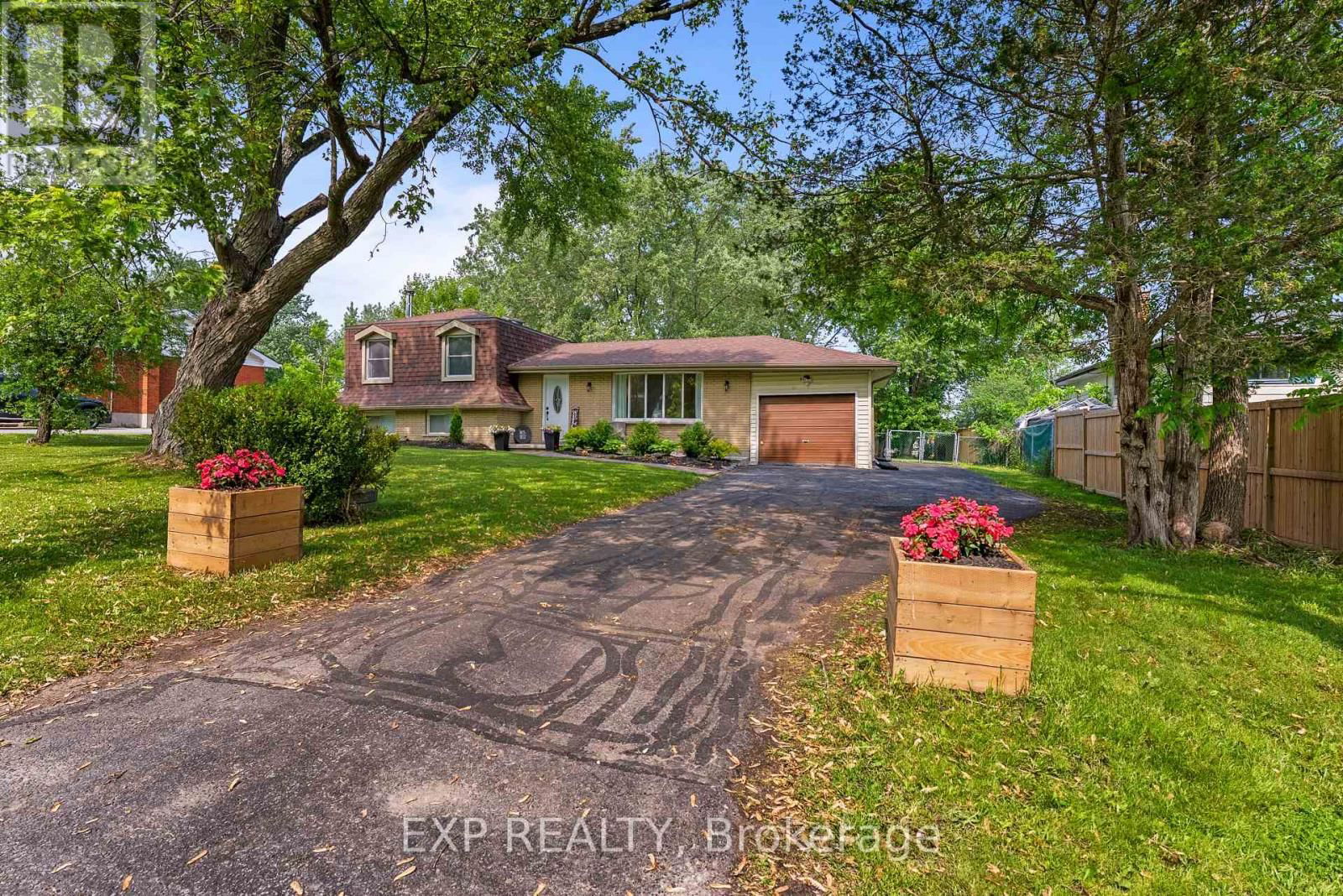 512 WHITES ROAD Image 2