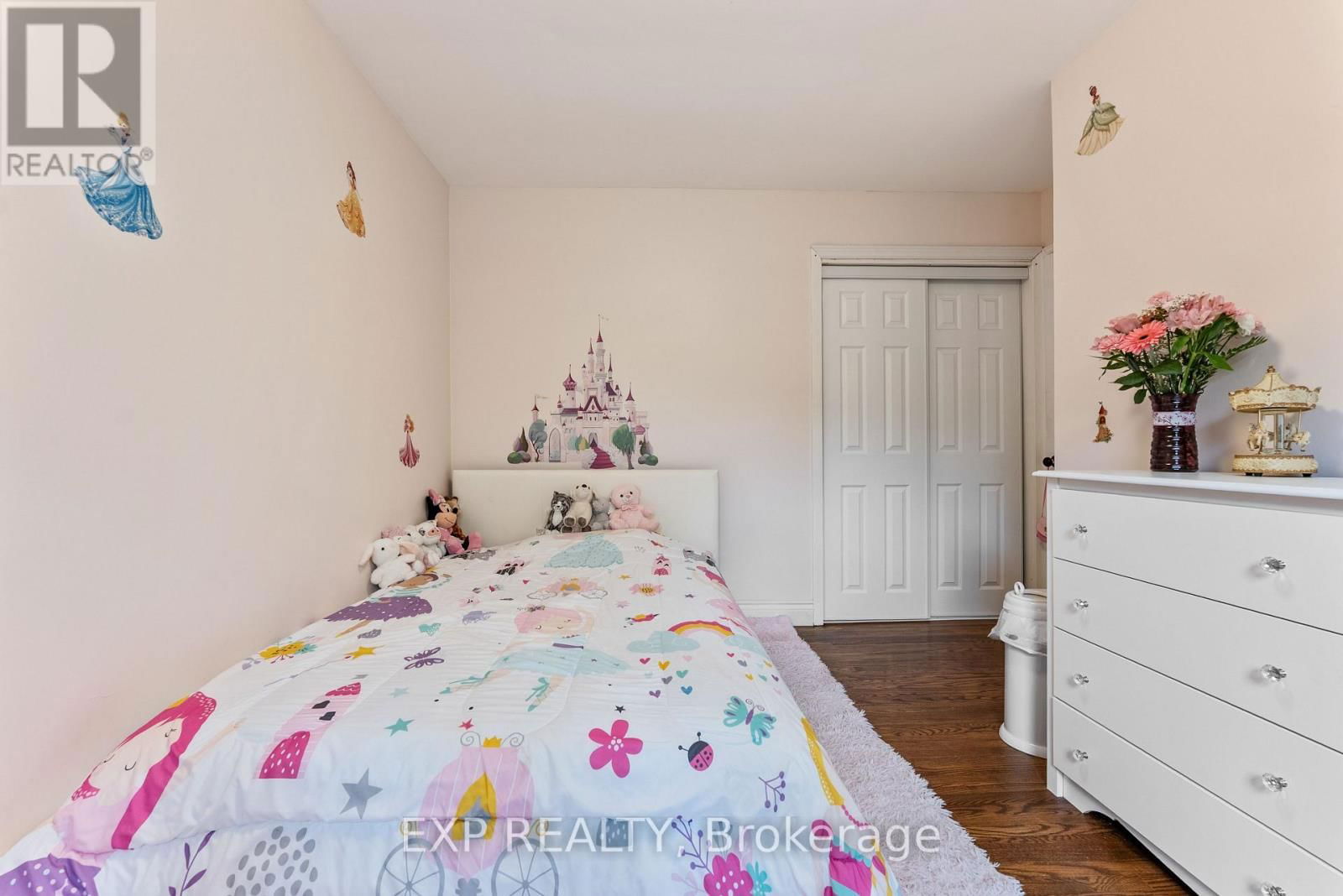 512 WHITES ROAD Image 28