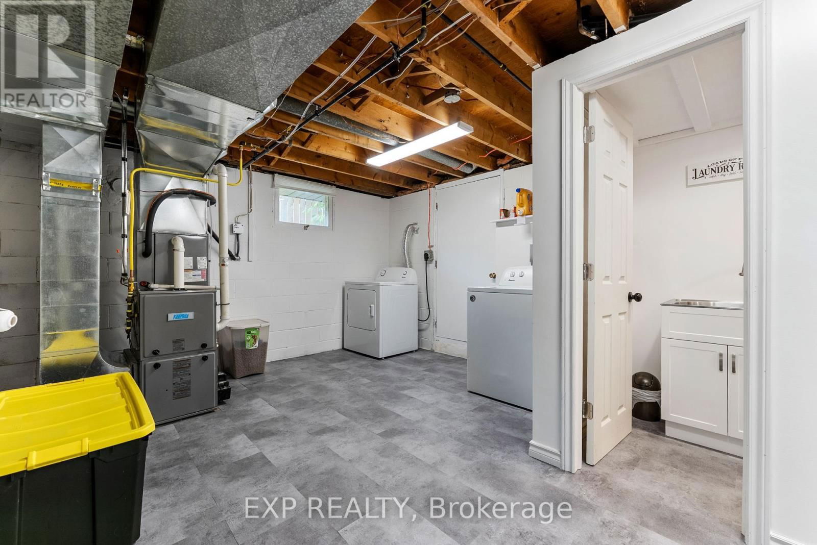 512 WHITES ROAD Image 31