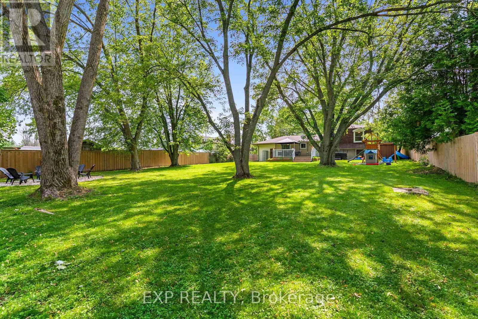 512 WHITES ROAD Image 45