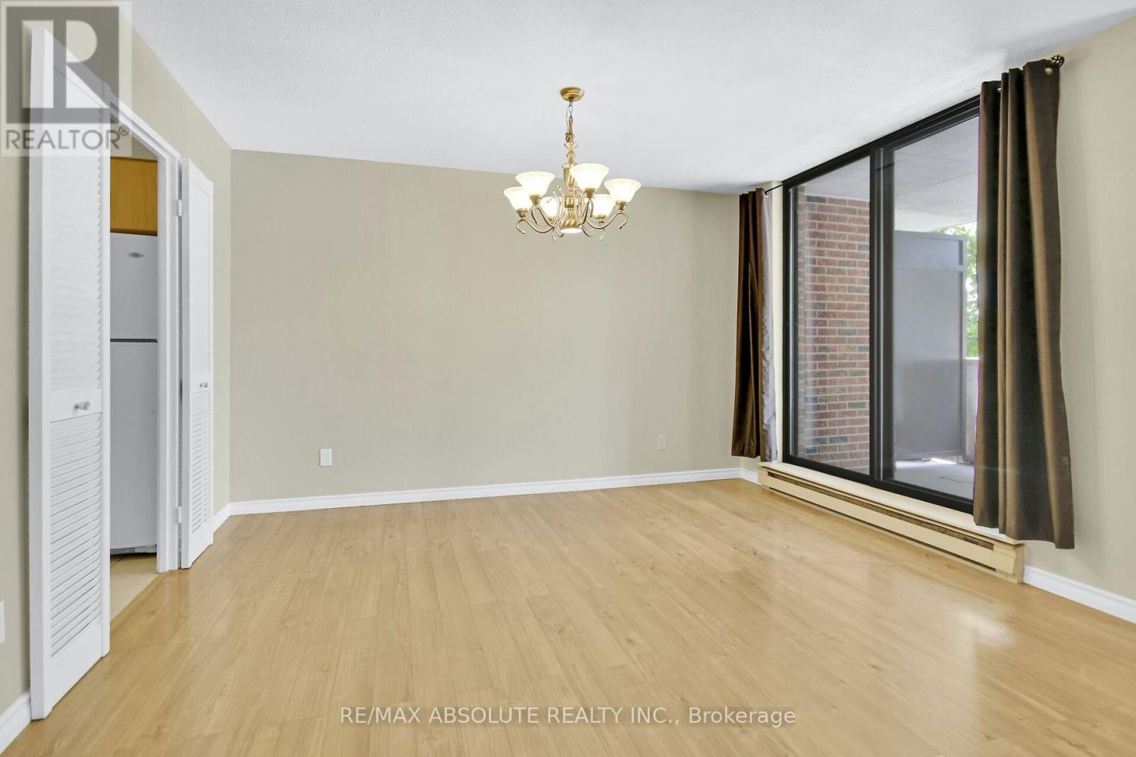 203 - 50 EMMERSON AVENUE Image 10