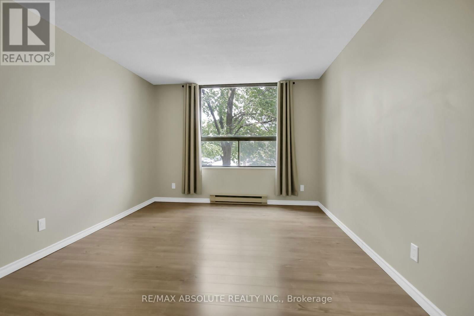 203 - 50 EMMERSON AVENUE Image 27