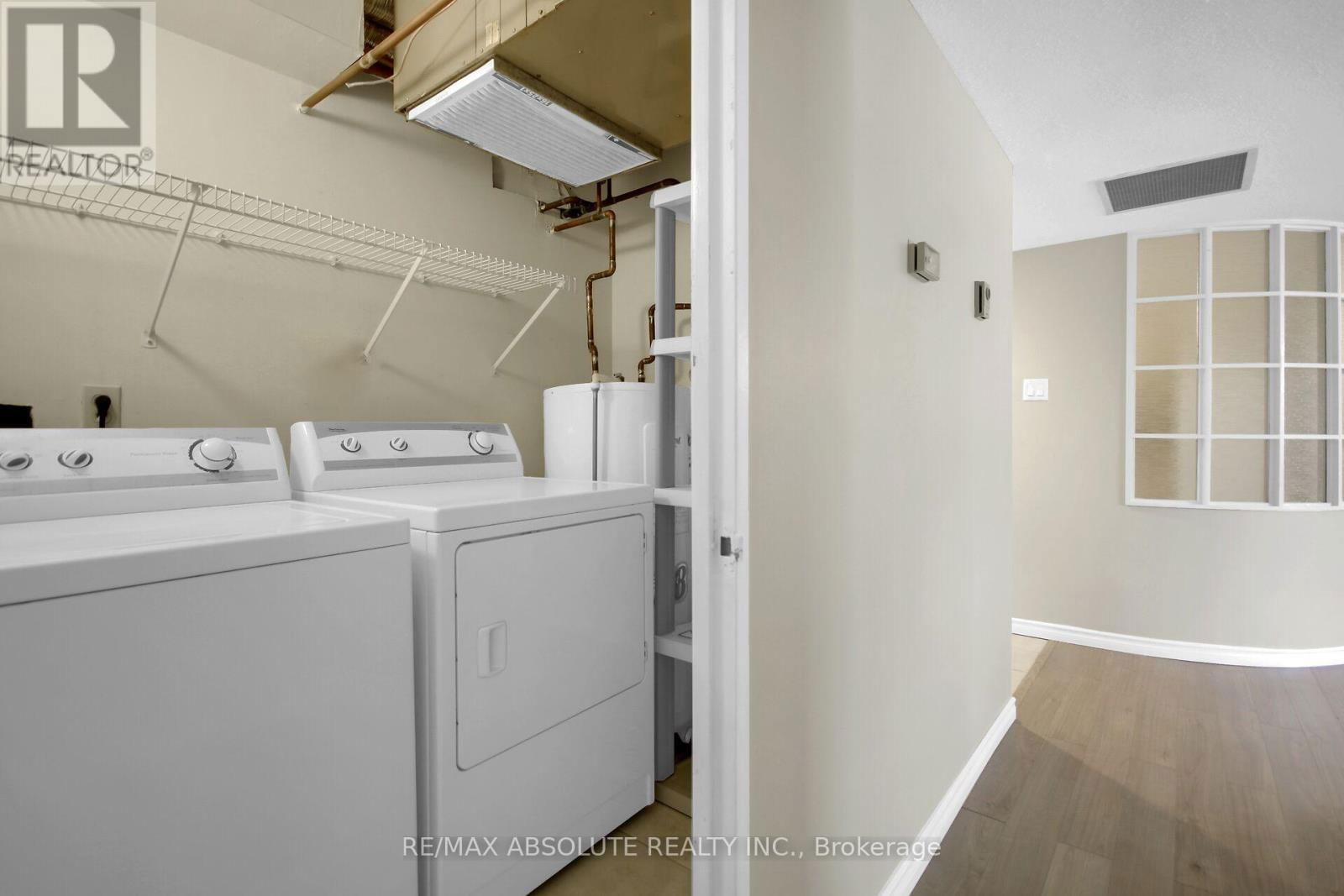 203 - 50 EMMERSON AVENUE Image 32