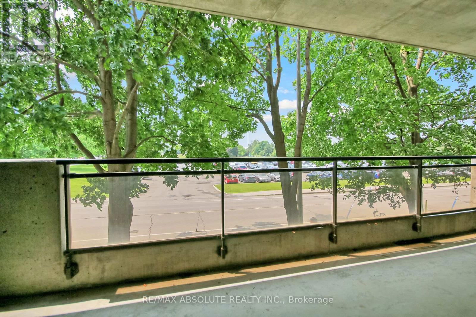 203 - 50 EMMERSON AVENUE Image 33