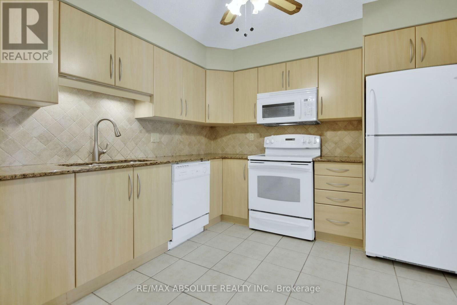 203 - 50 EMMERSON AVENUE Image 7