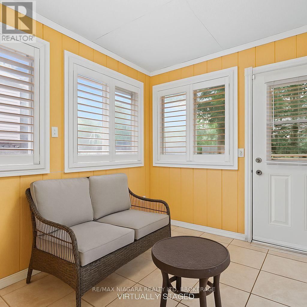 7534 MERRITT AVENUE Image 14