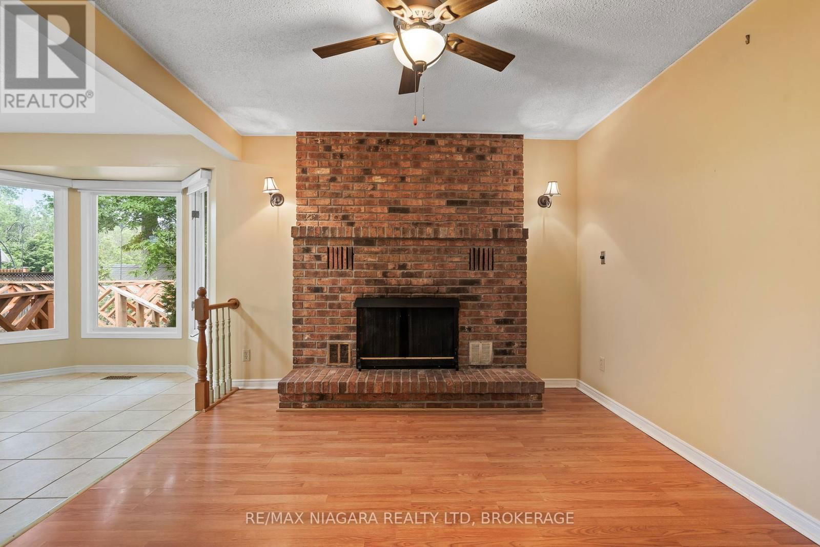 7534 MERRITT AVENUE Image 18