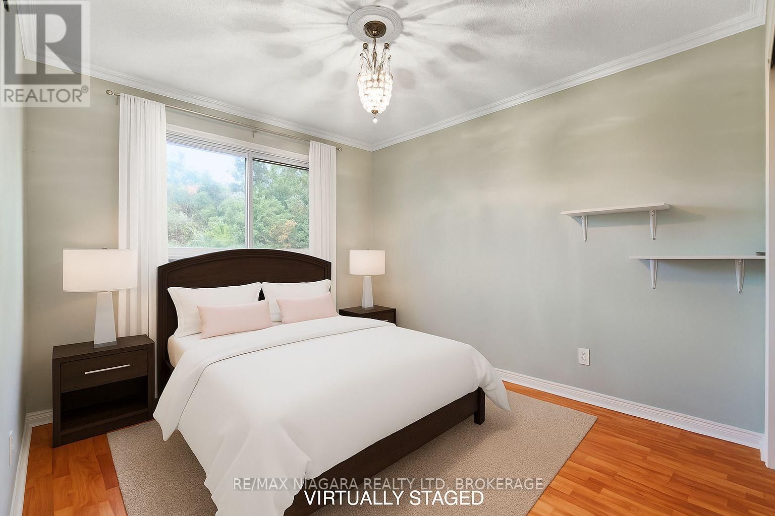 7534 MERRITT AVENUE Image 20