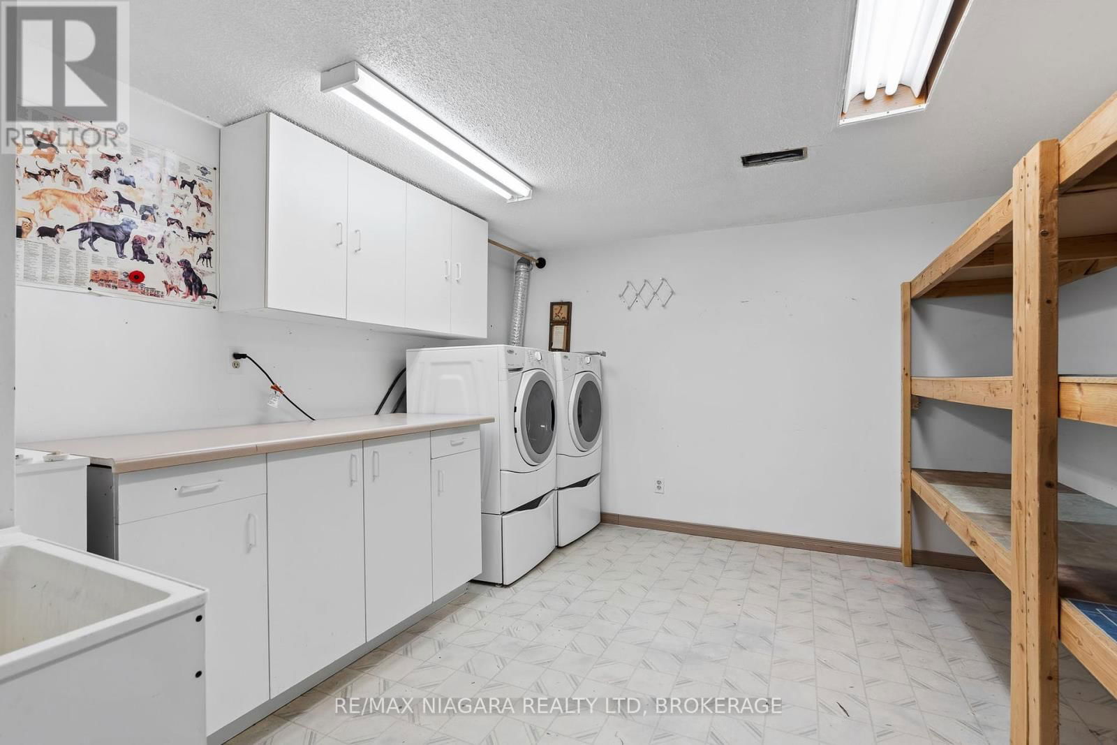 7534 MERRITT AVENUE Image 33