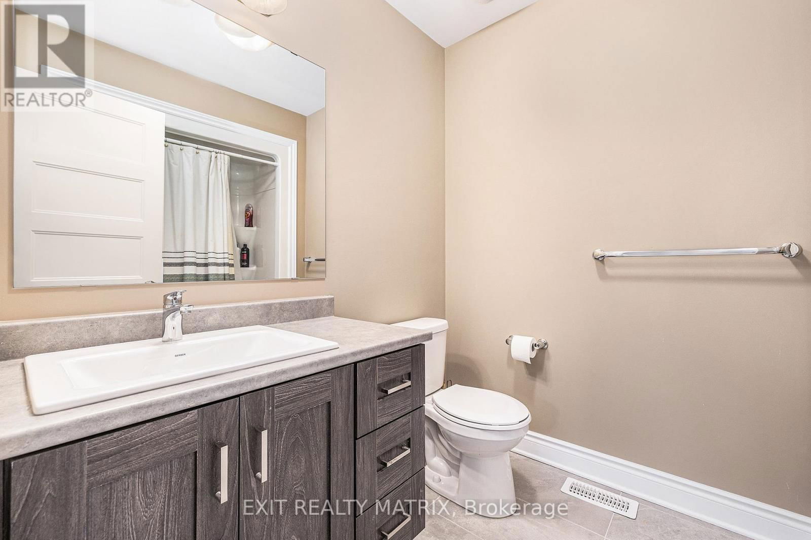 214 ARGILE STREET Image 14