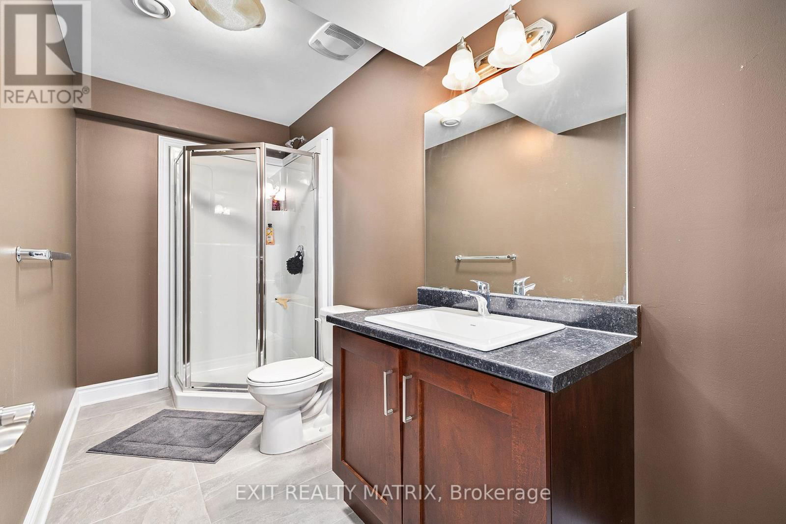 214 ARGILE STREET Image 16